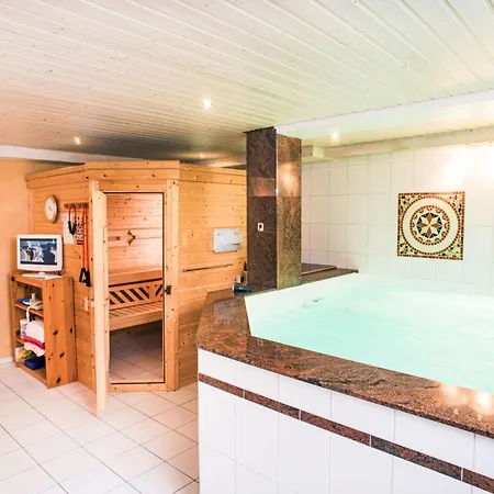 Haus Ahorn By Interhome Διαμέρισμα Bad Dürrheim
